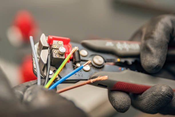 Best Emergency Electrical Repair  in Rosanky, TX